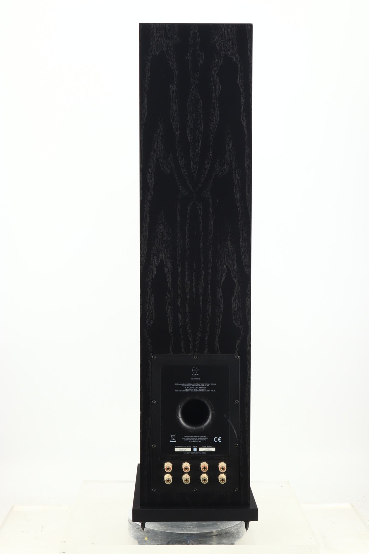 Linn Majik 140 Aktiv Floorstanding Speakers / Linn Majik 4100 Power Amplifiers - Black