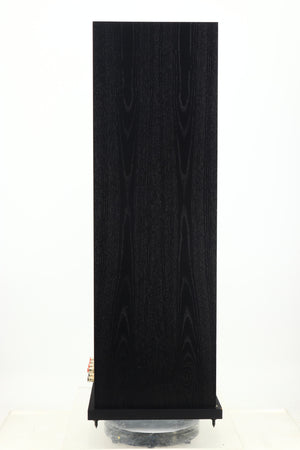 Linn Majik 140 Aktiv Floorstanding Speakers / Linn Majik 4100 Power Amplifiers - Black
