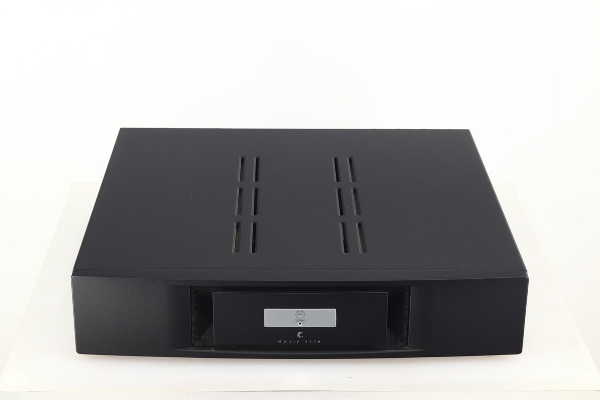 Linn Majik 140 Aktiv Floorstanding Speakers / Linn Majik 4100 Power Amplifiers - Black