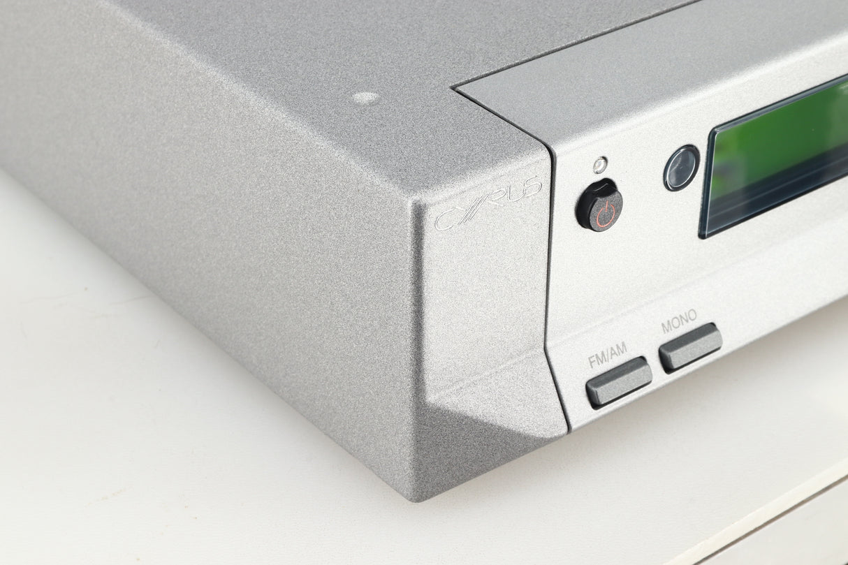 Cyrus FM6 Tuner - Quartz Silver