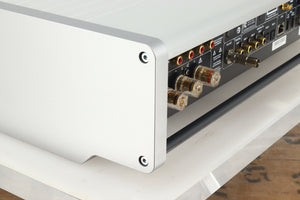 T+A E Series Music Receiver - Silver