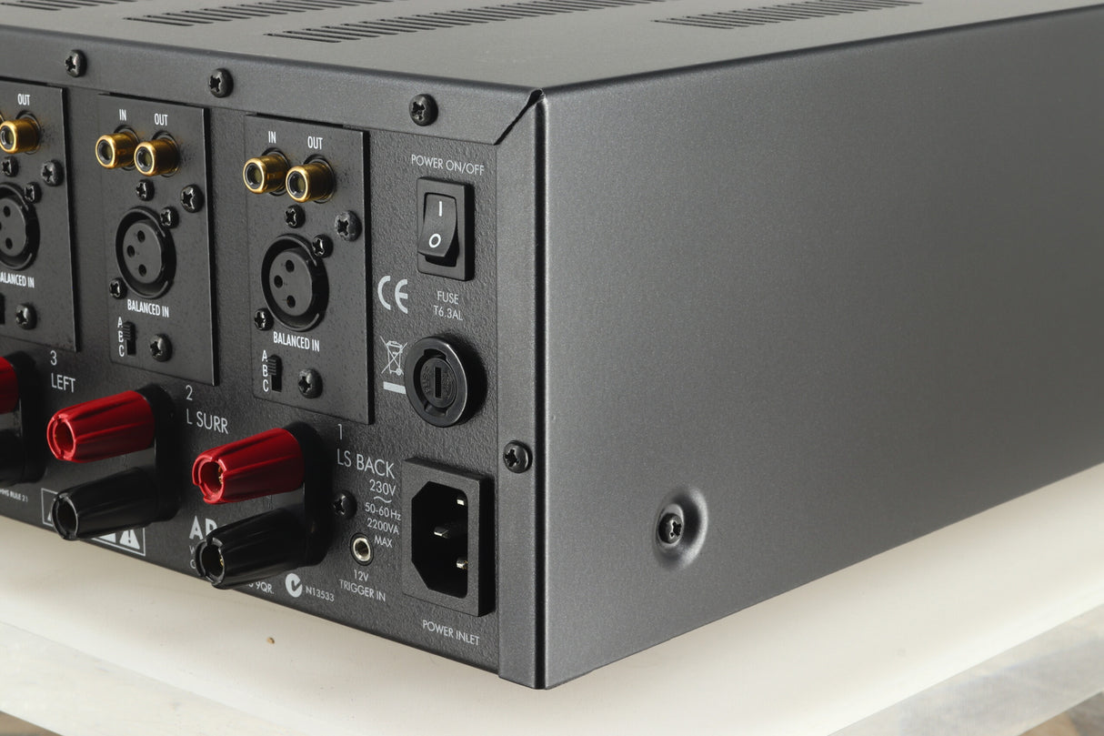 Arcam P1000 Power Amplifier - Black
