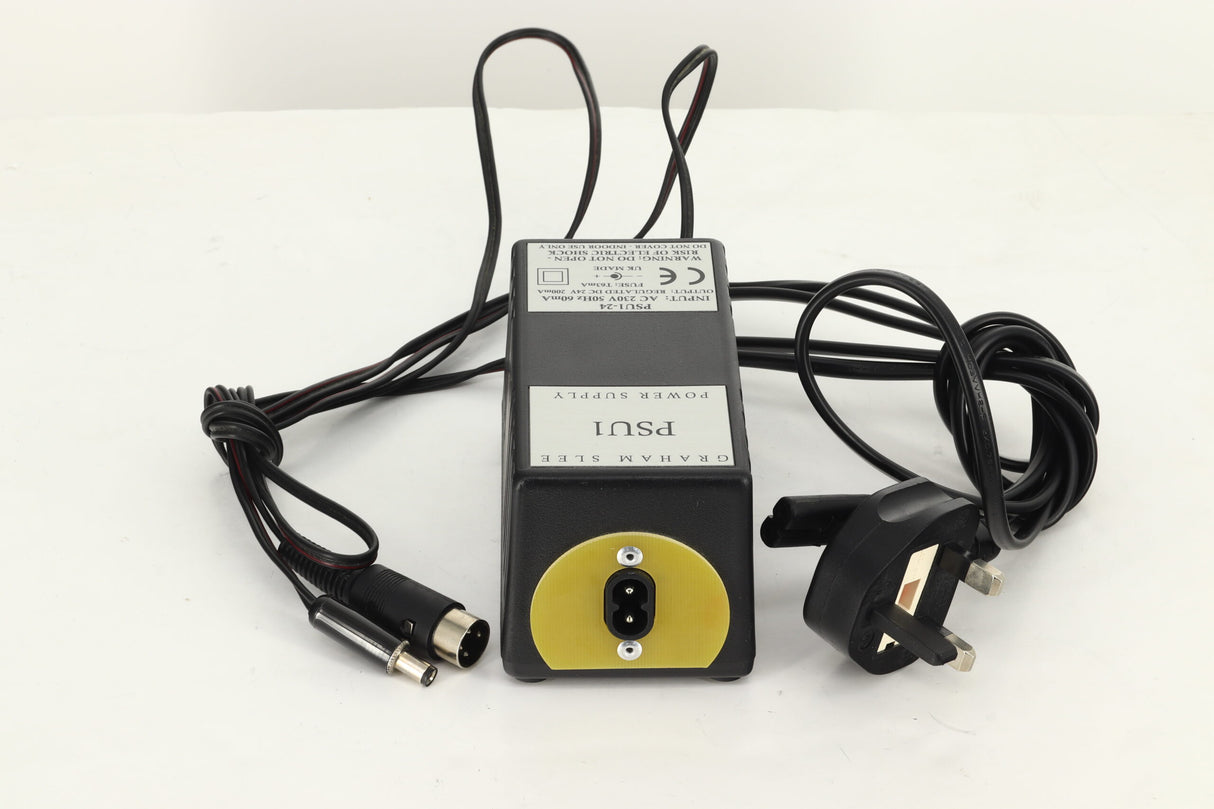 Graham Slee Solo Ultra Linear Headphone Amplifier with PSU1 Power Supply