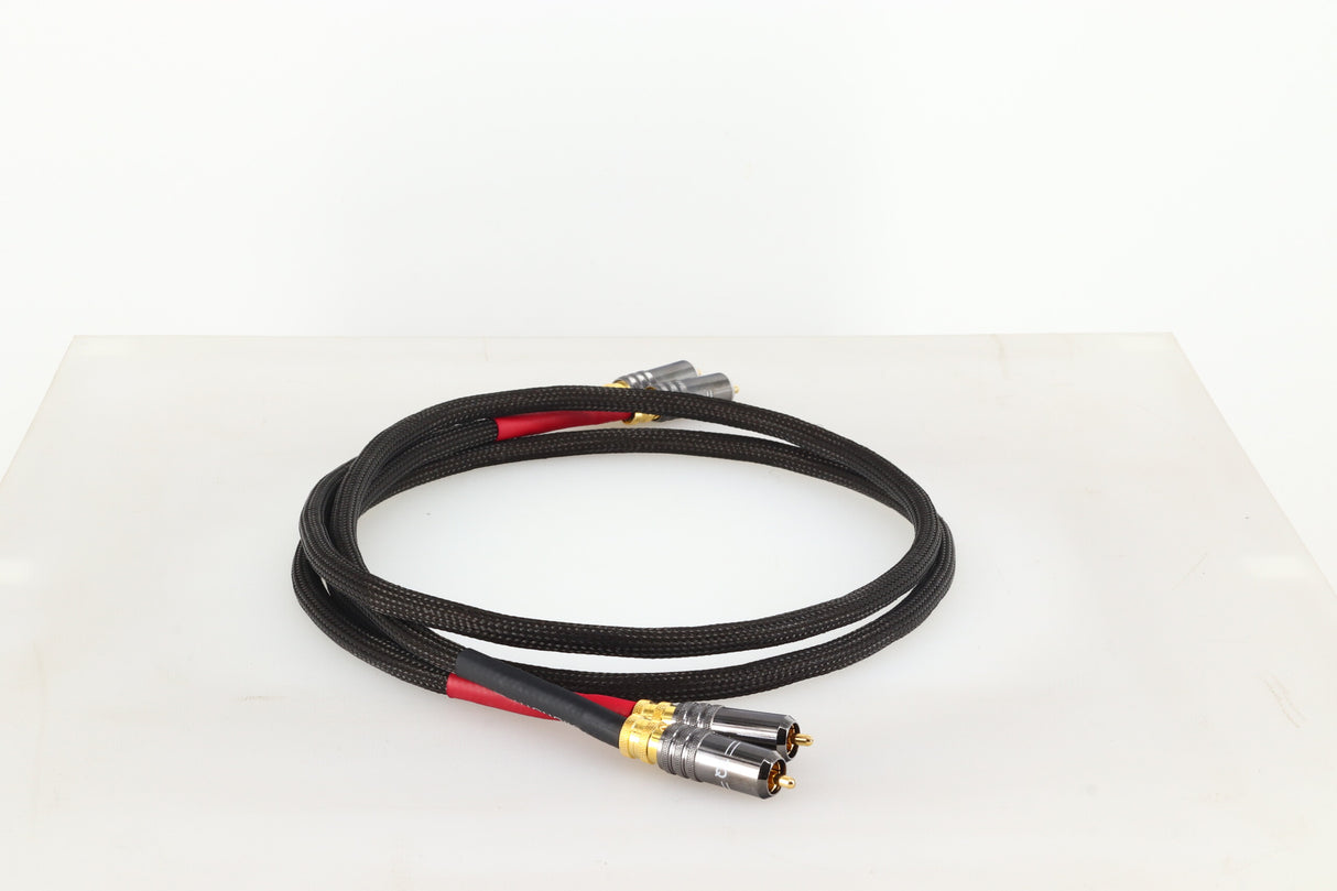 Tellurium Q Black II 1.0m Pair RCA Interconnect Cables