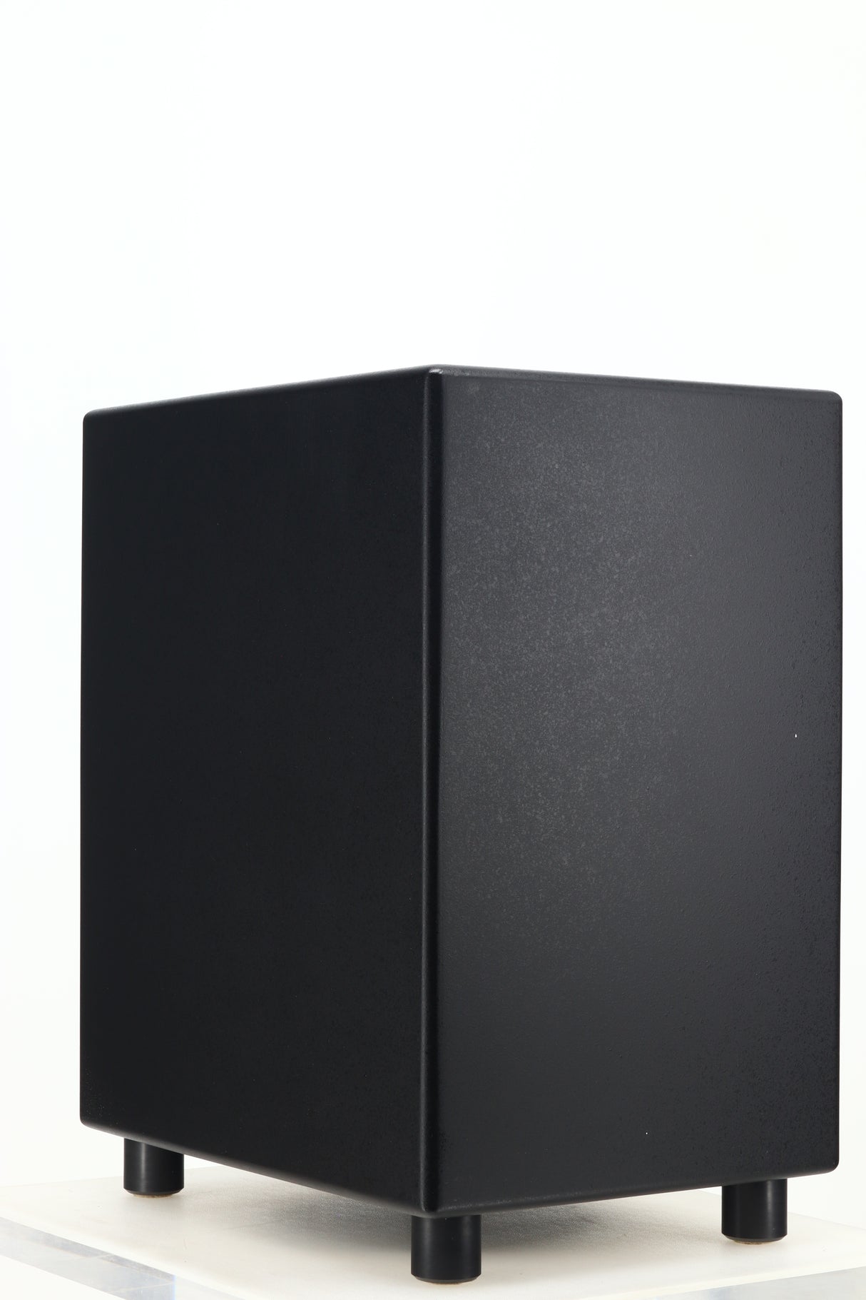 REL Strata III Subwoofer - Black
