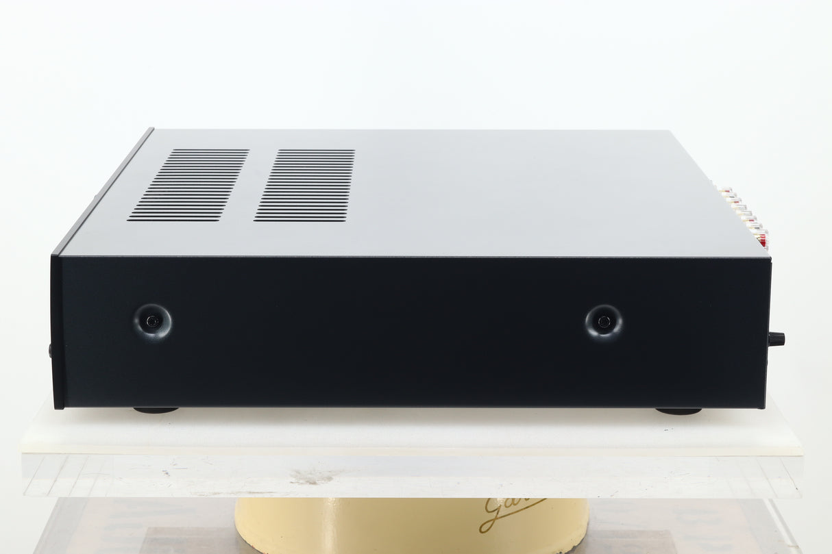 Arcam FMJ A39 Integrated Amplifier