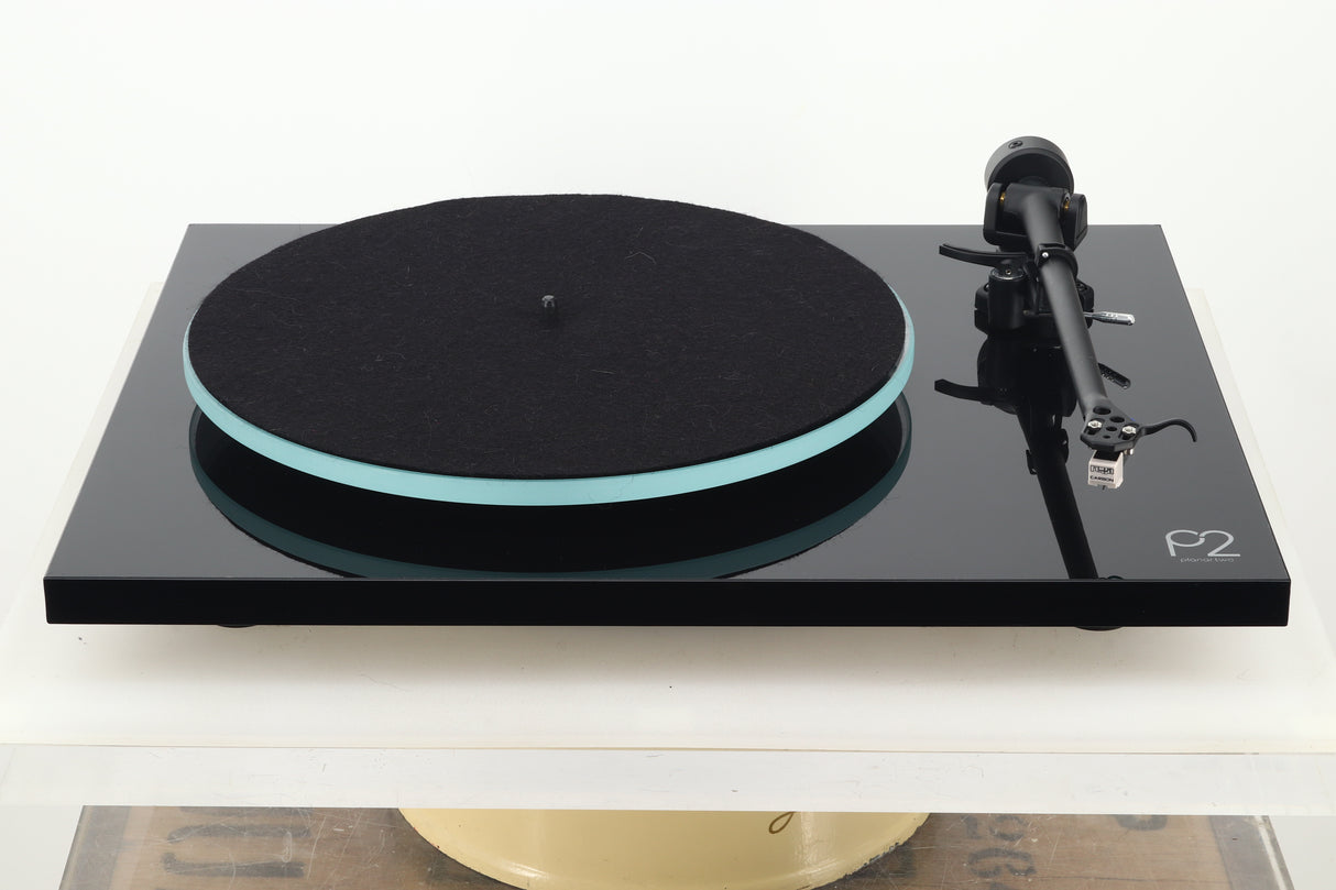 Rega Planar 2 Turntable - Black