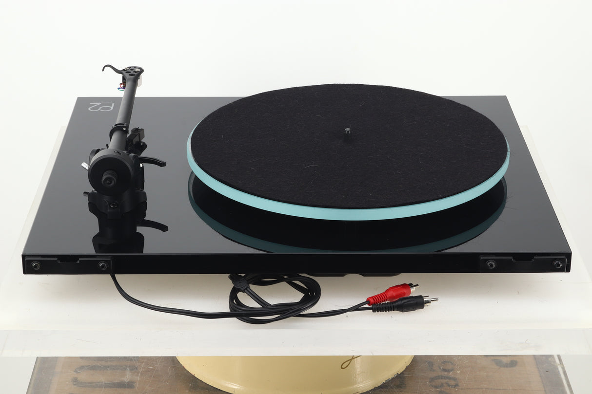 Rega Planar 2 Turntable - Black