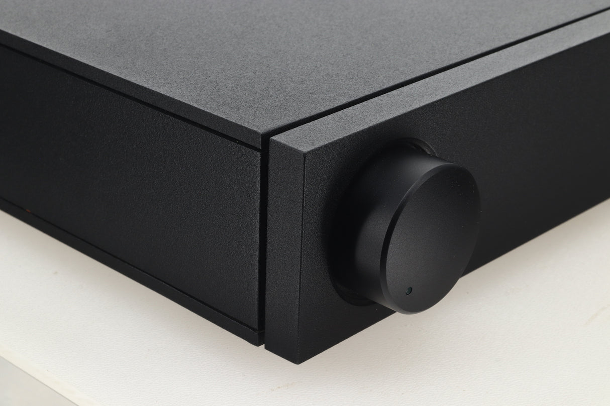 Naim NAC 112 Pre Amplifier (2002)