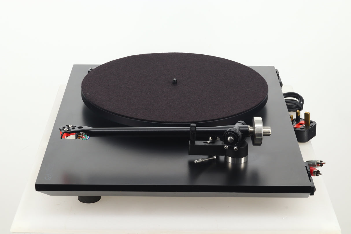 Rega P3-2000 Turntable - Black
