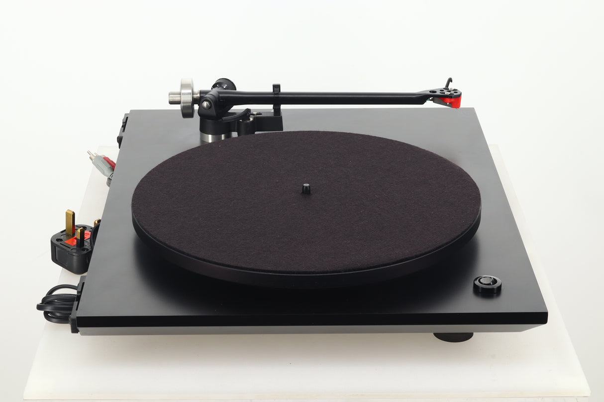 Rega P3-2000 Turntable - Black