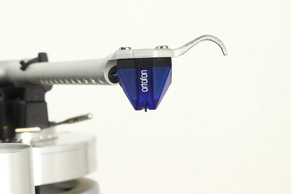 Michell Gyro SE Turntable - Silver / Tecnoarm Tonearm / Ortofon 2M Blue  Cartridge