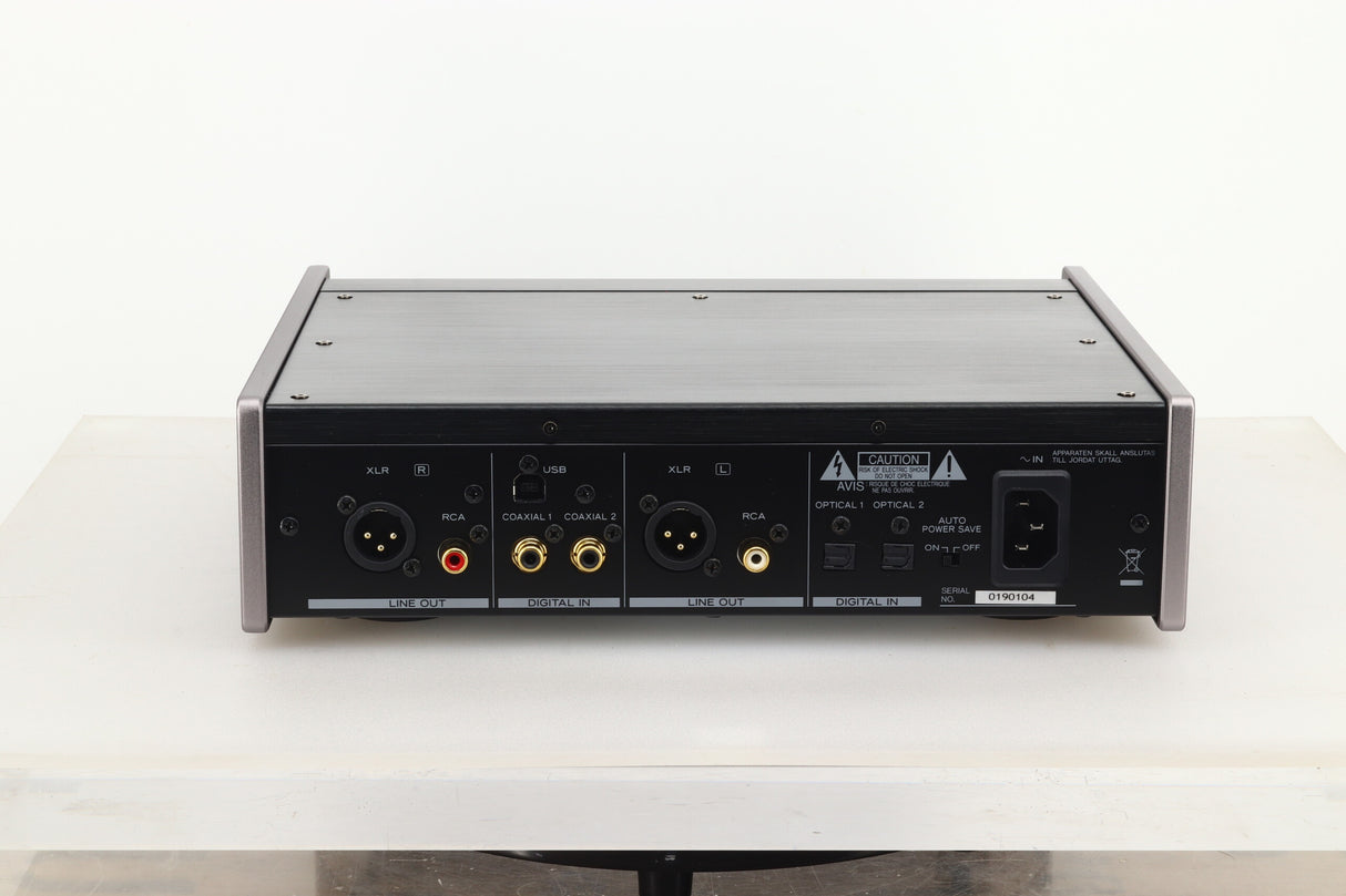 Teac UD-501 Digital Analogue Converter - Black