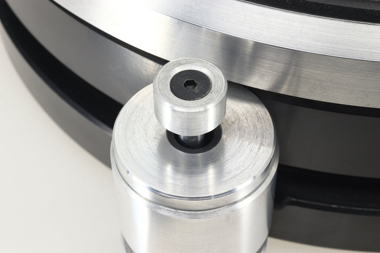 Ariston RD40 Turntable / Linn Basik LVX Tonearm / P77 Cartridge