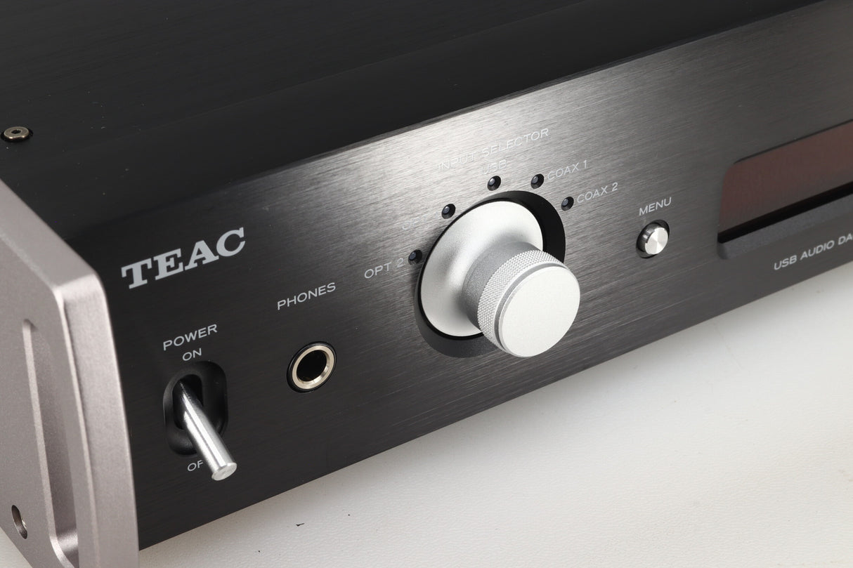 Teac UD-501 Digital Analogue Converter - Black