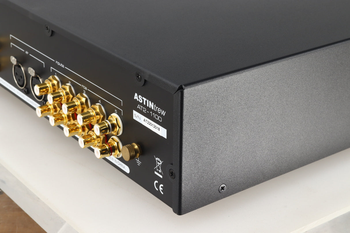 ASTINtrew AT2-1100 Pre-Amplifier & AT2-5100 Power Amplifier - Silver