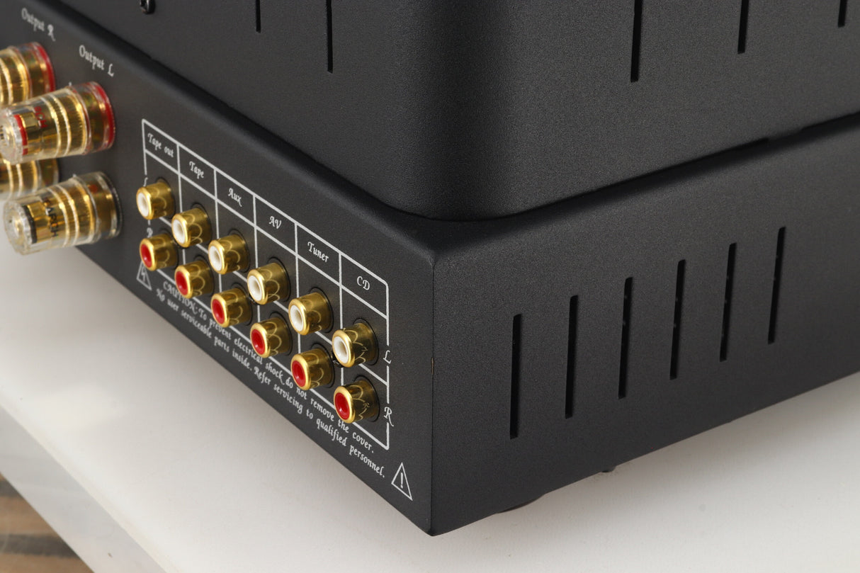 Unison Research Simply Italy Integrated Amplifier - Black