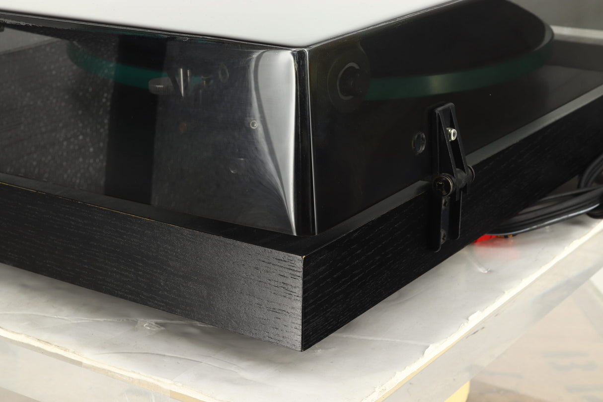 Manticore Mantra Turntable / Linn K9 Cartridge - Black