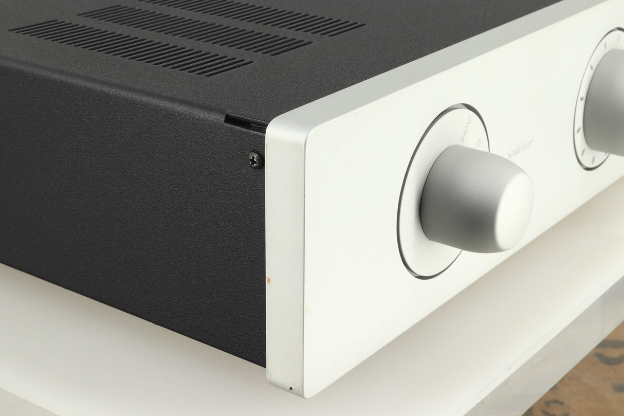 Unison Research Unico Integrated Amplifier - Silver