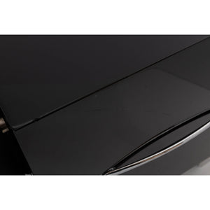 REL S/3 Subwoofer Black Gloss – Used – Close Up Detail of scratch on the side