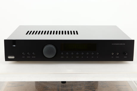 Front view of a used Arcam A19 Integrated Amplifier in Black finish