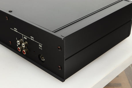 Rear right corner view of a used Arcam Alpha II AM/FM Tuner