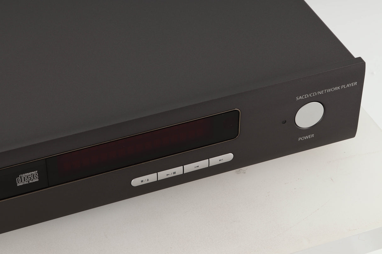Close up view of a used Arcam CD550 CD Player / Streamer