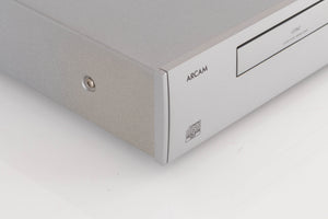 Front left corner view of a used Arcam DiVA CD82T CD Player in Silver
