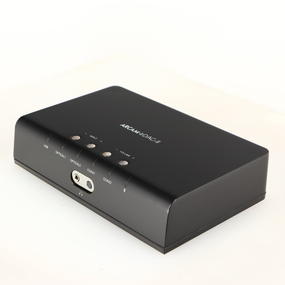 Front right corner of a used Arcam ir-DAC-II Digital Analogue Converter in a black finish