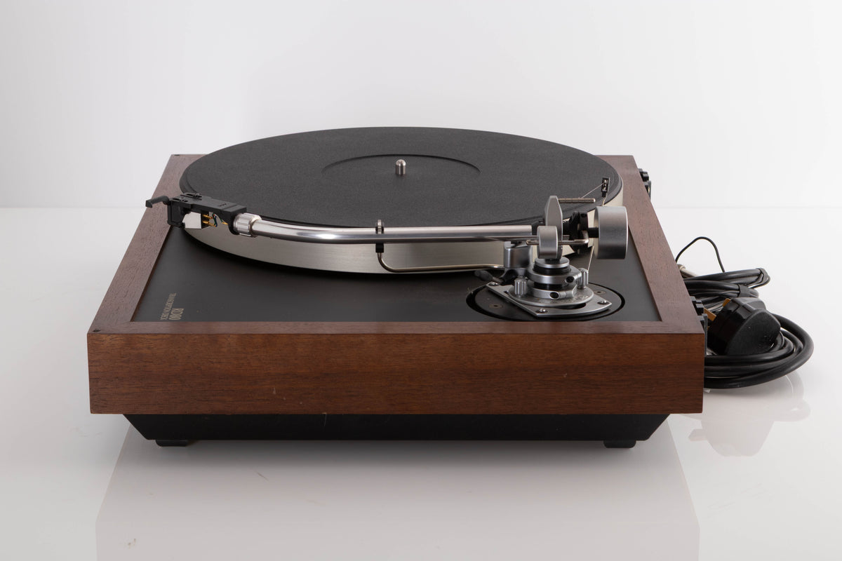 Side view of a used Ariston RD80 SL Turntable with SME 3009 Series II Improved Tonearm