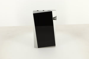 Front view of a used Astell & Kern SR25 64gb Player in Silver finish