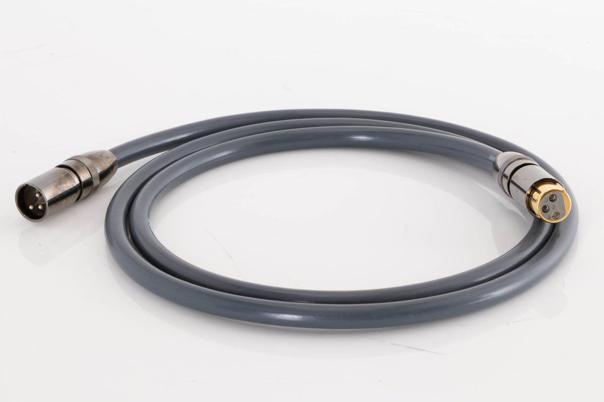Front view of a used Atlas Ailsa XLR Interconnect Cable 1.5m 
