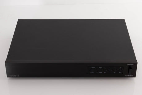 Top of a used Audiolab 8000DAC Digital Analogue Converter in a Black finish