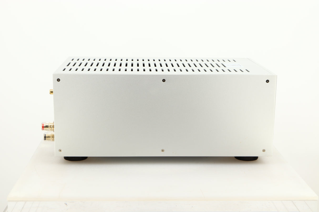 Side view of a used Audiolab 8200MB Monoblock Power Amplifiers in Silver finish 