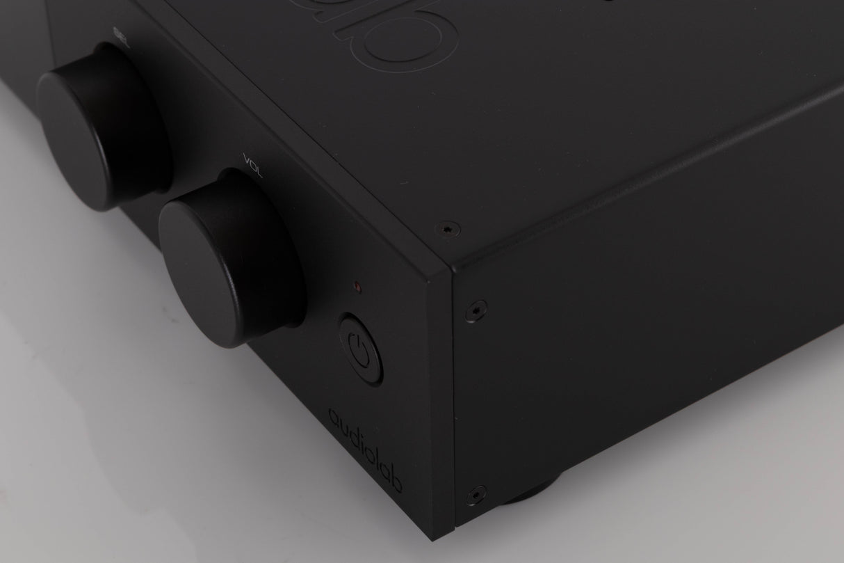 Front right corner of a used Audiolab D9 Digital Analogue Converter in a Black finish