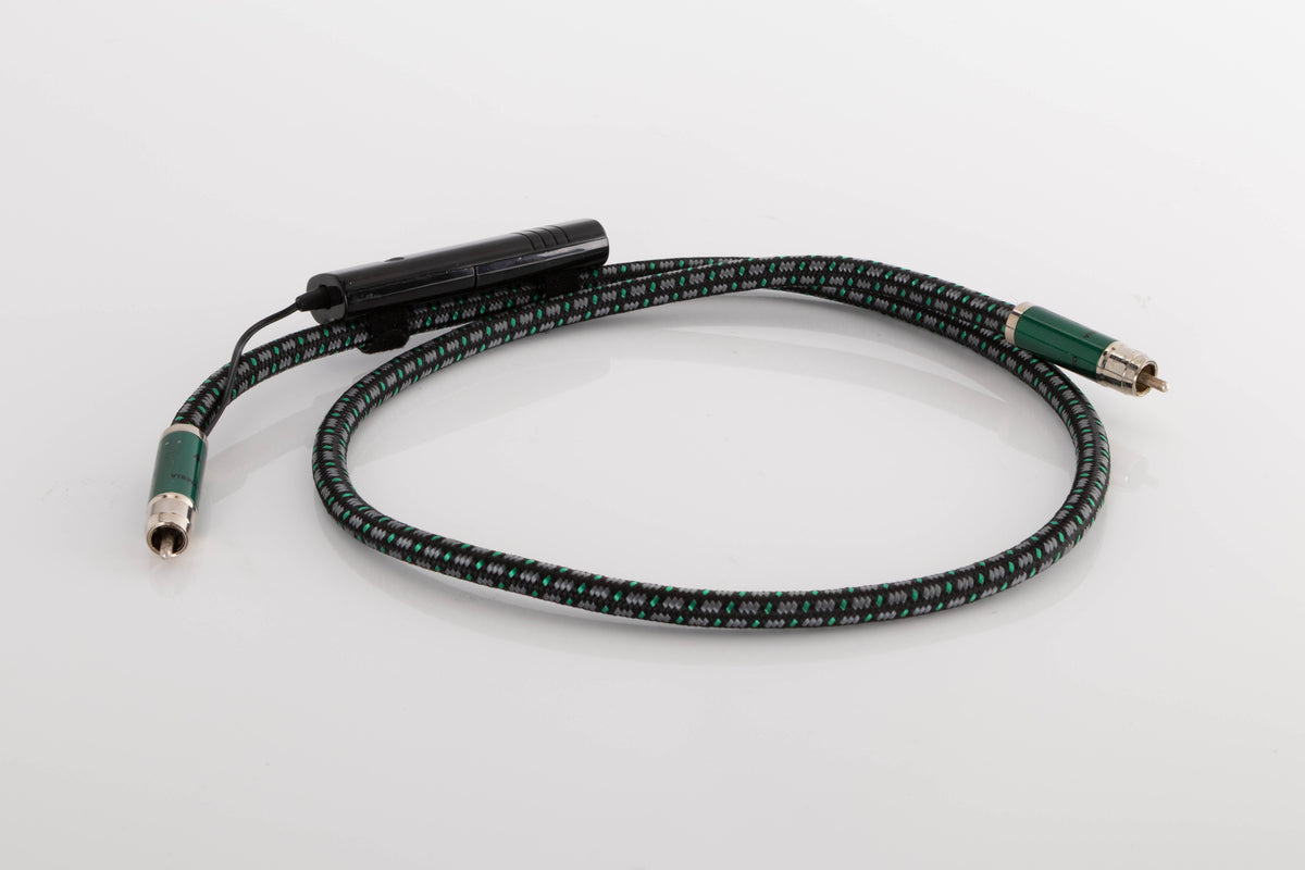 View of a used Audioquest Columbia RCA-RCA 1.0m Interconnect Cable