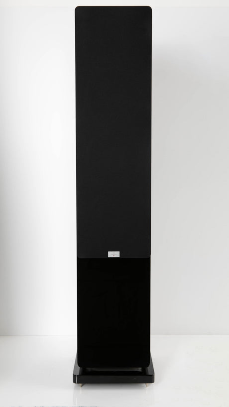 Front view of a used Audiovector QR5 Floorstanding Speaker in a Gloss Black finish showing Grille