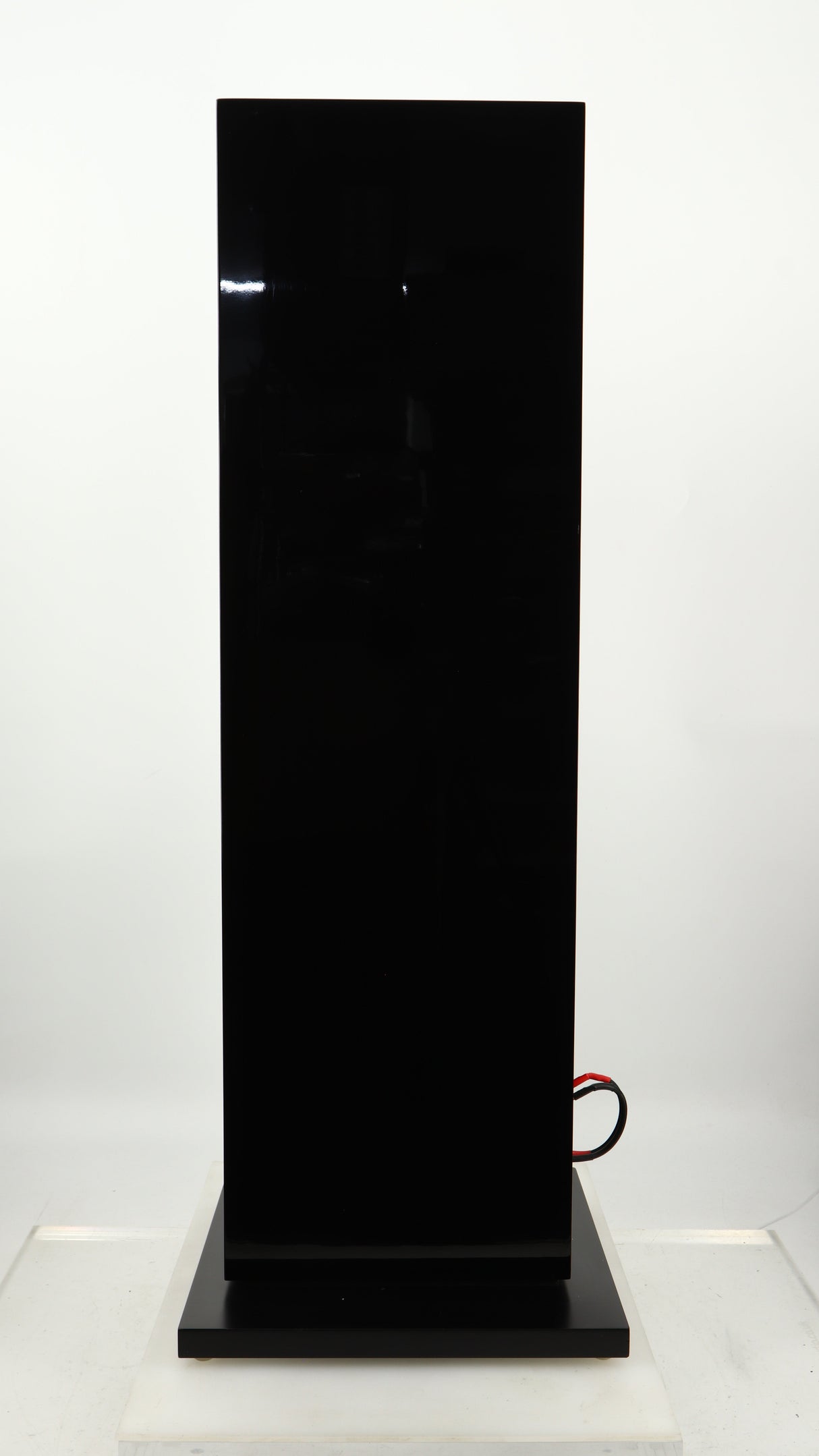 Right side view of a used B&W CM9 S2 Floorstanding Speaker in a gloss black finish