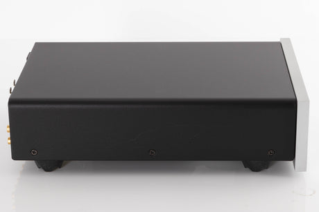 Left side view of a used Bel Canto PRe 3 Pre Amplifier