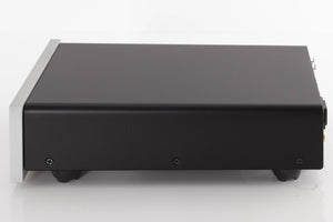 Right side view of a used Bel Canto PRe 3 Pre Amplifier