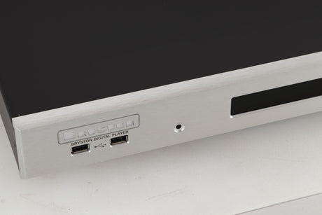 Close up view of a used Bryston BDP-2 17" Digital Player