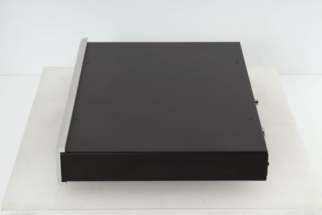 Side view of a used Bryston BDP-2 17" Digital Player