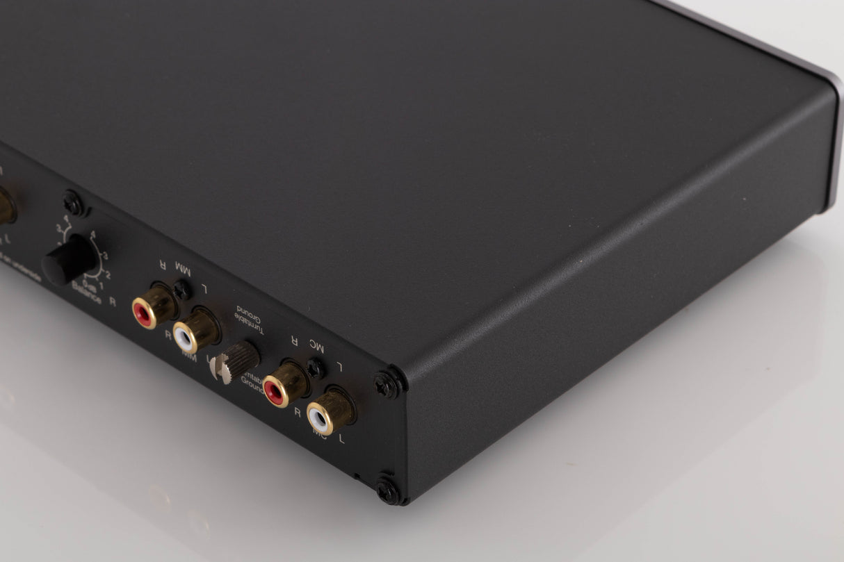 Rear right corner view of a used Cambridge Audio Alva Duo Phonostage