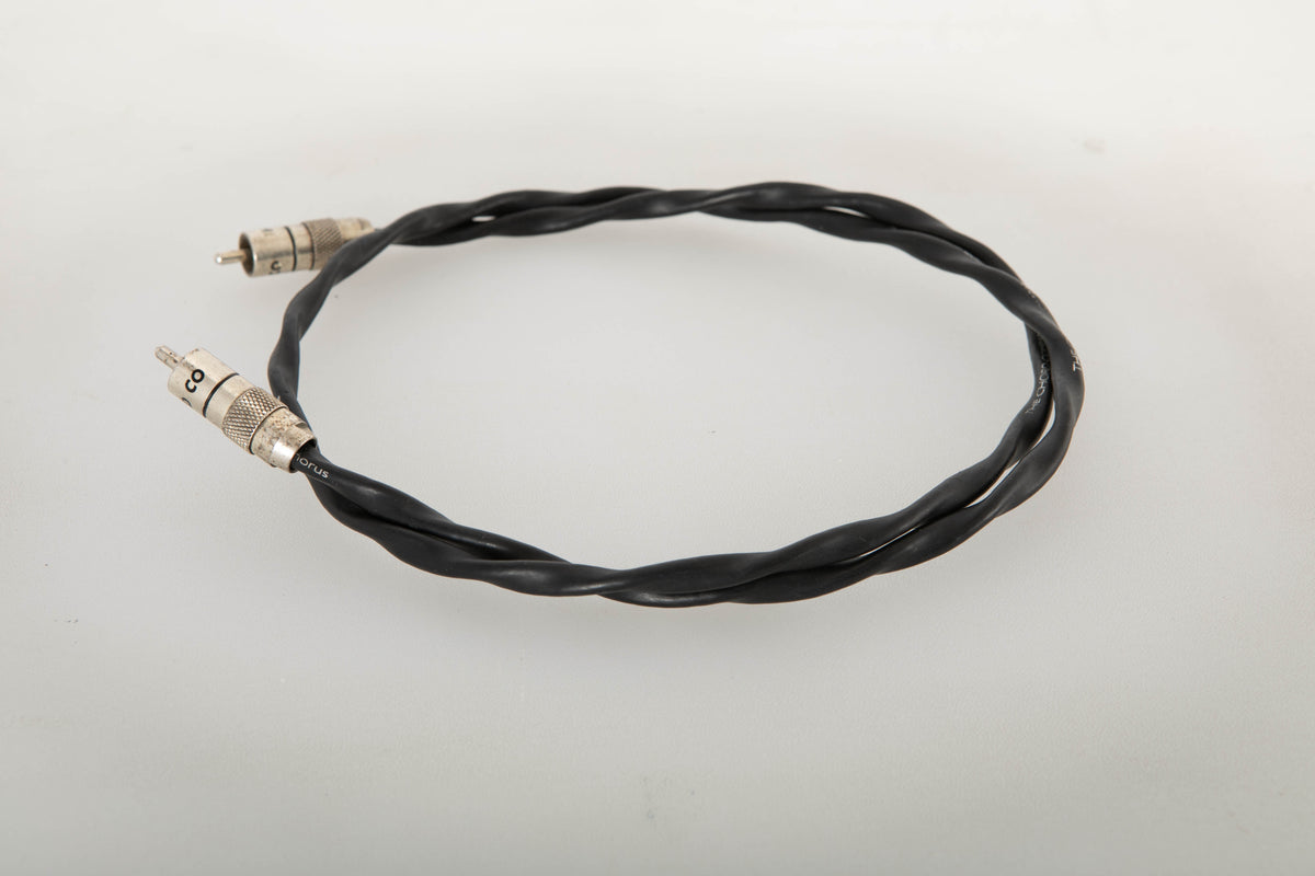 Side view of a used Chord Company Chorus 1.0m RCA-RCA Interconnect