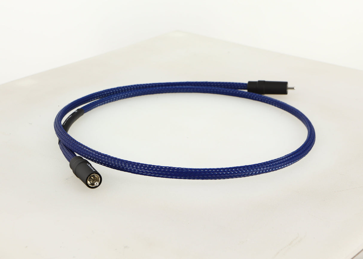 Front left angle of a used Chord Company Clearway Digital Tuned ARAY Interconnect Cable 1.0m