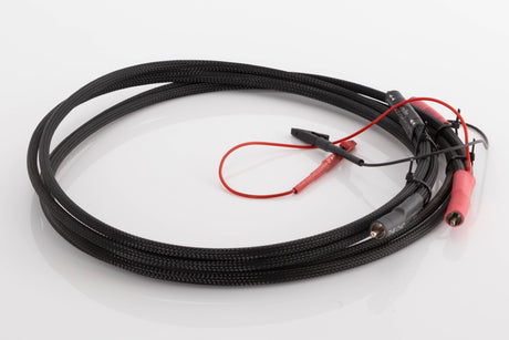 Left side view of a used Chord Company Signature RCA-RCA 1.0m Interconnect Cable 