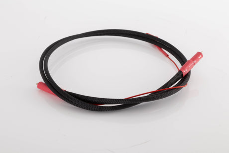 Side view of a used Chord Company Signature 1.0m RCA-RCA Interconnect with Earth