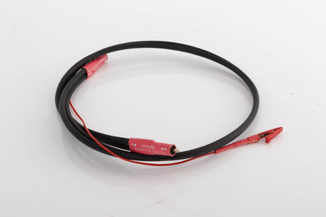 Side view of a used Chord Company Signature 1.0m RCA-RCA Interconnect with Earth