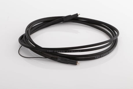 Side view of a used Chord Company Signature 2.0m RCA-RCA Interconnect with Earth cable