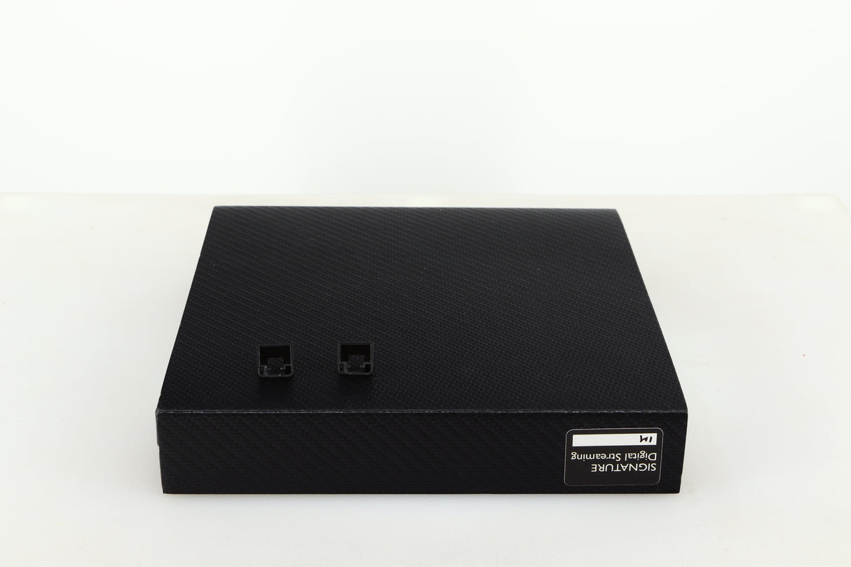 Box of a used Chord Company Signature Super Aray Digital Streaming Cable 1.0m showing 2x connector guards